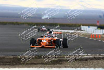 media/Nov-16-2025-CalClub SCCA (Sun) [[2975c16dfc]]/Group 5/Turn 1/